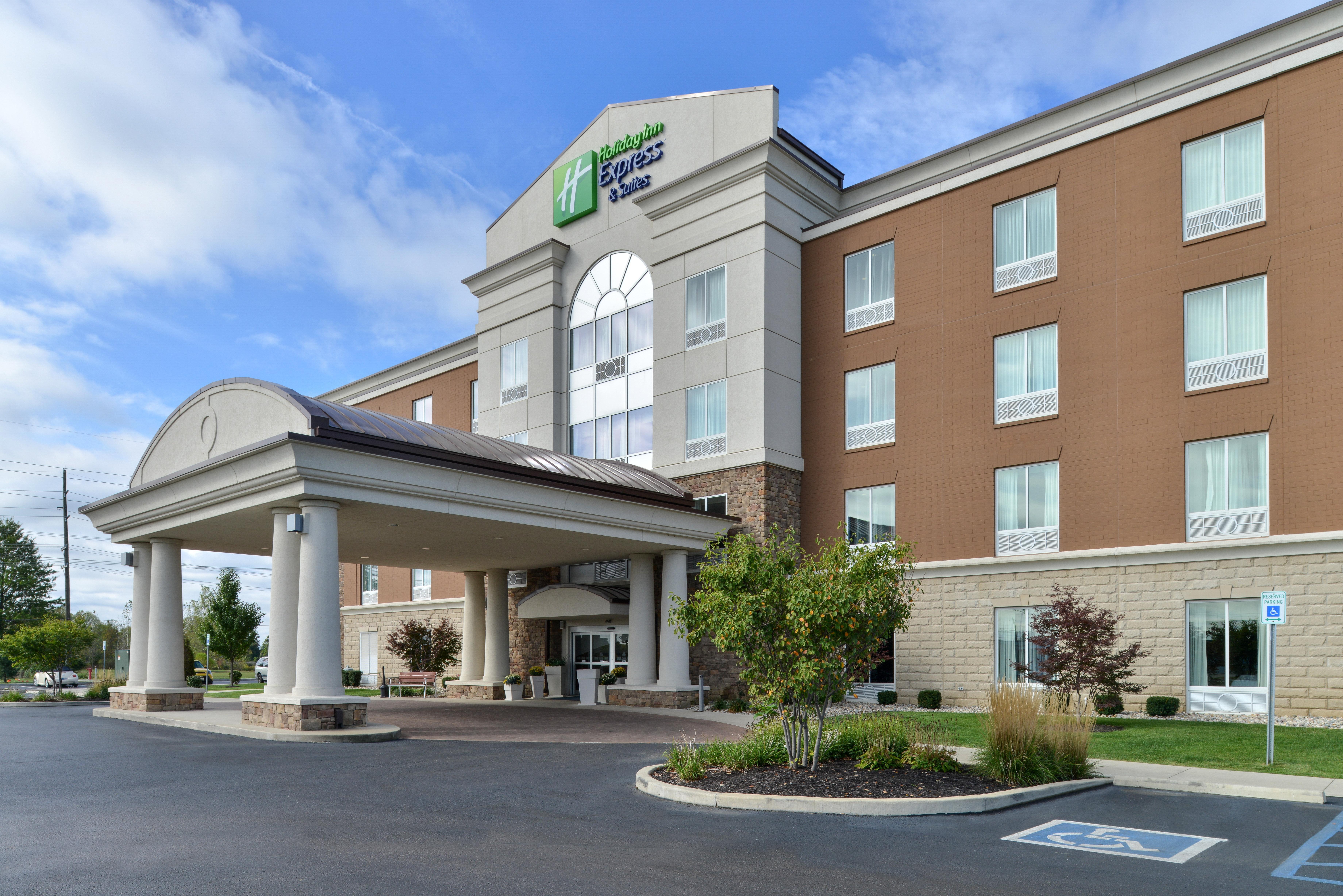 Holiday Inn Express Hotel & Suites Terre Haute By Ihg Esterno foto