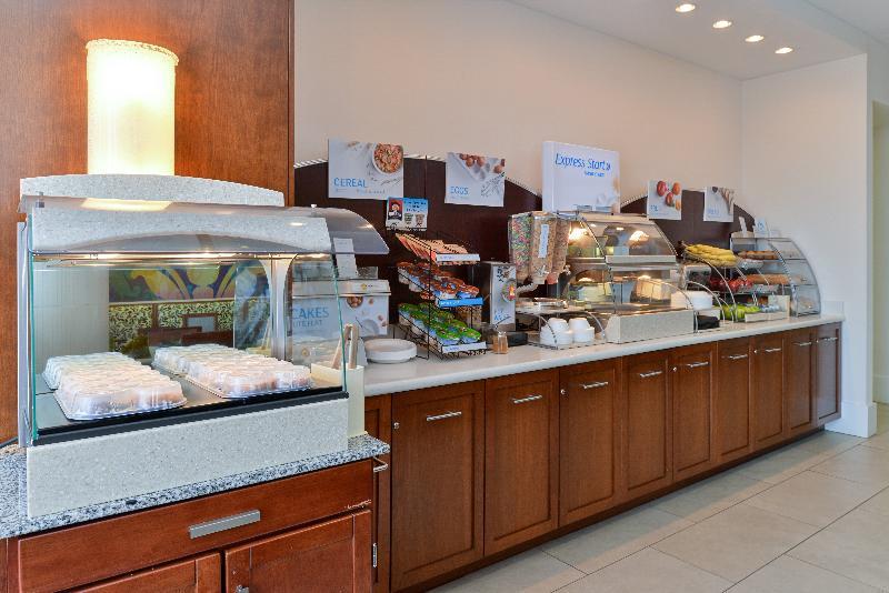 Holiday Inn Express Hotel & Suites Terre Haute By Ihg Esterno foto